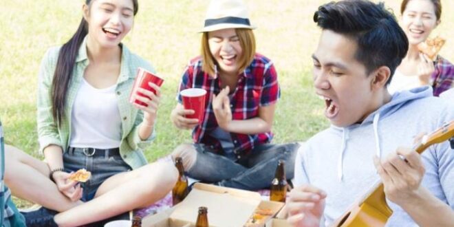 Ketahui 7 Tips Memutihkan Gigi Kuning Secara Alami dengan Mudah